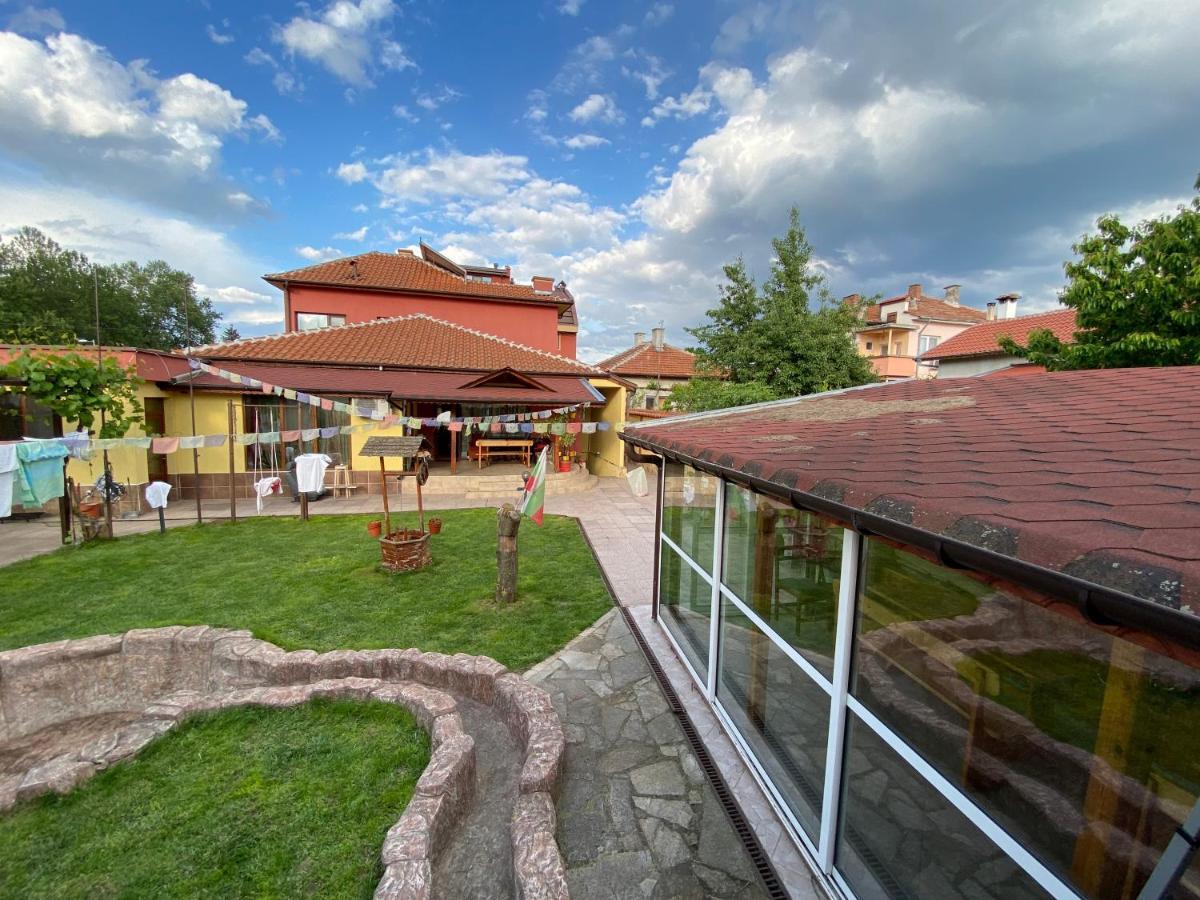 Family Hotel Kavrakovi 파벨 반야 외부 사진