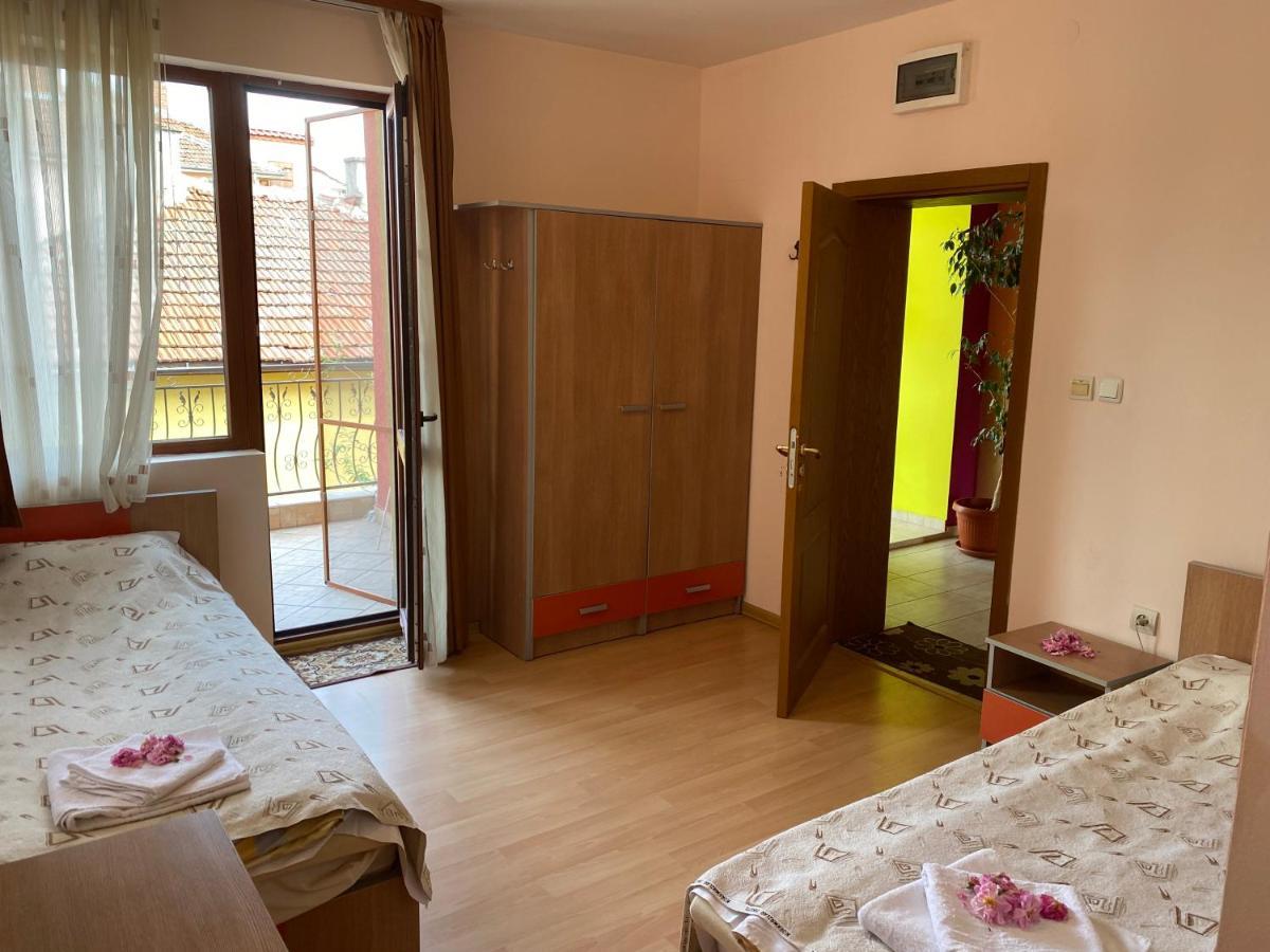 Family Hotel Kavrakovi 파벨 반야 외부 사진